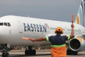 8VUELO.jpg