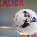 LaLiga EA Sports integrará un sensor en los balones que servirá de apoyo al arbitraje