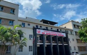 Hospitales-La-Guaira