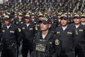 Policias_Peru
