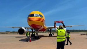 arriba-a-maiquetia-vuelo-de-carga-procedente-de-bogota-cortesia-66099-1068x601