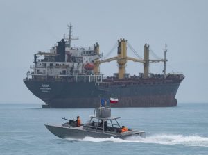 estrecho-ormuz-barco-irani