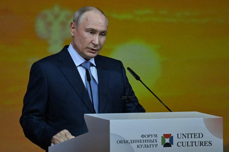 RUSSIA-POLITICS-CULTURE