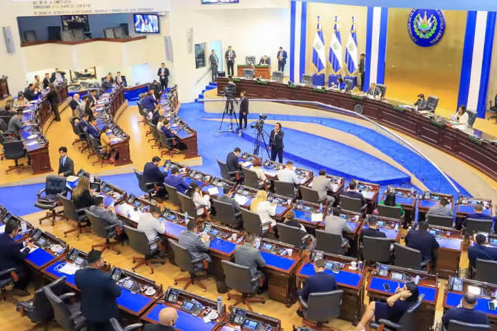 el-salvador-aprueba-prorroga-estado-excepcion