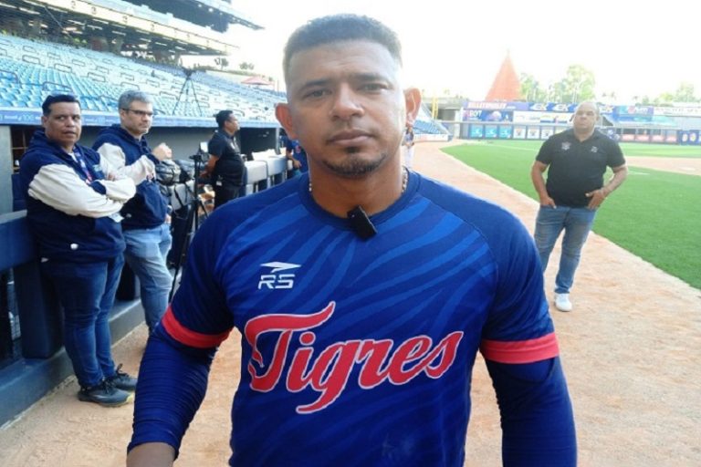 Eduardo Escobar