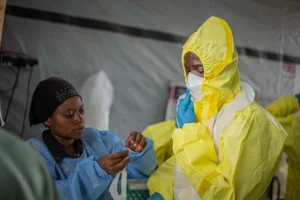 Nigeria-confirma-primer-caso-de-virus-del-Ebola-Uganda