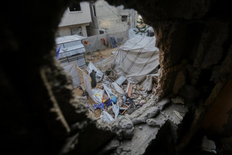 Más de 1.530 los palestinos muertos por ataques de Israel contra Gaza pese al alto el fuego