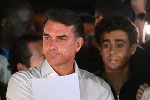 fuga_bolsonaro